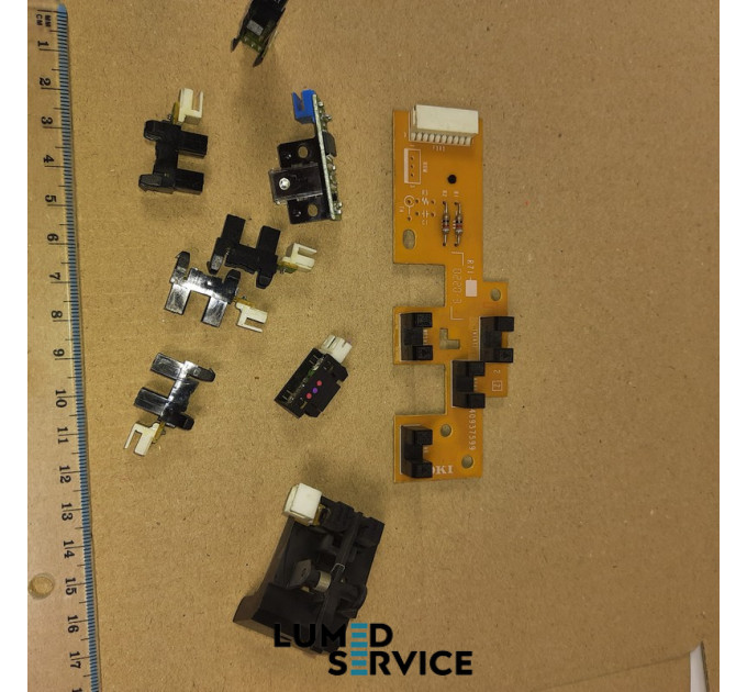 Оптопара щелева в асортименті