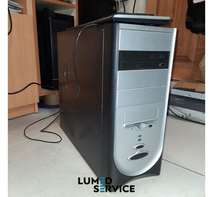 Настольный ПК 4х Intel Xeon E5450 NVIDIA GeForce GT 240 8Gb SSD120