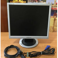 Монітор Samsung 710N