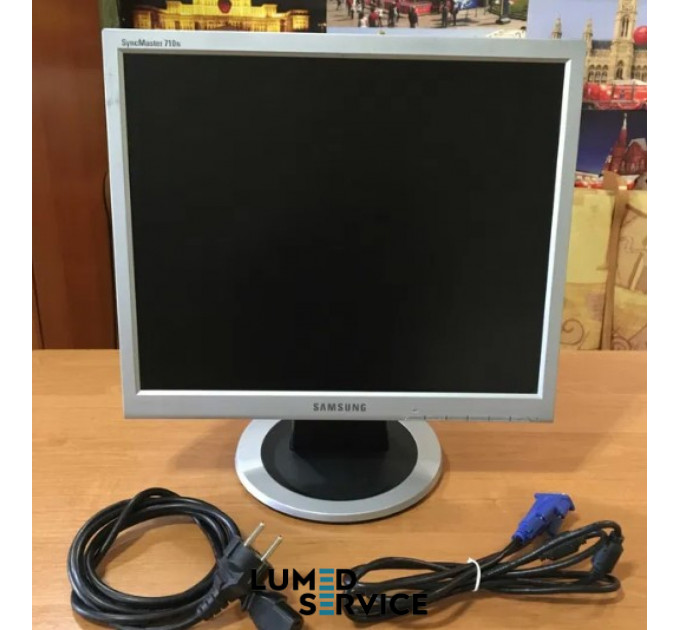 Монітор Samsung 710N