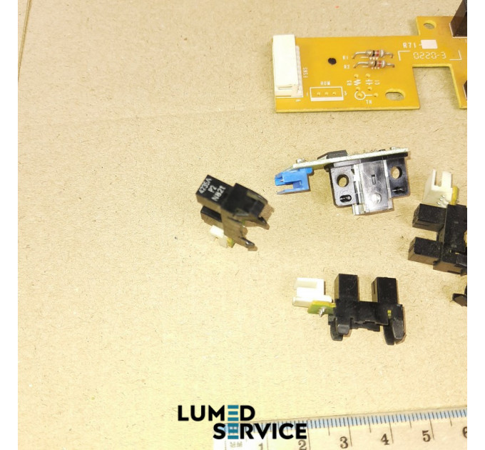 Оптопара щелева в асортименті