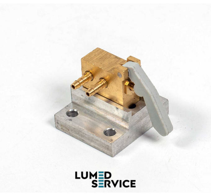 Клапан вибору інструментів білий язичок при натисканні відчиняється штуцера збоку для стоматологічної установки