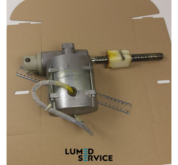 Мотор від крісла стомат установки 220В